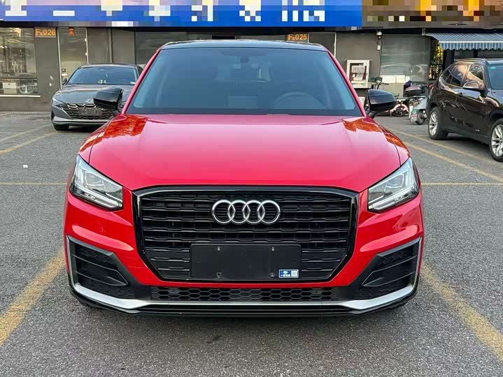 Фото 2 - Audi Q2L