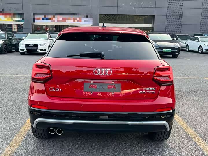 Фото 4 - Audi Q2L