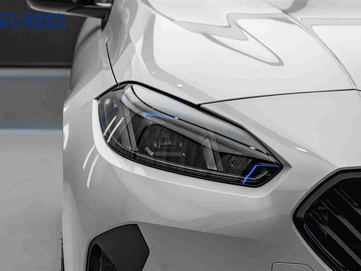 Фото 10 - BMW 2 Series