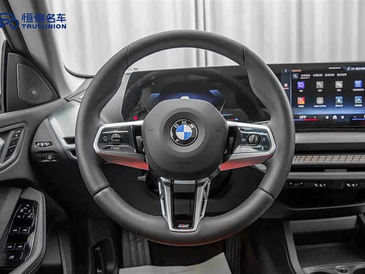 Фото 17 - BMW 2 Series