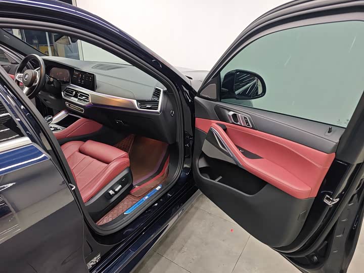 Фото 10 - BMW X6