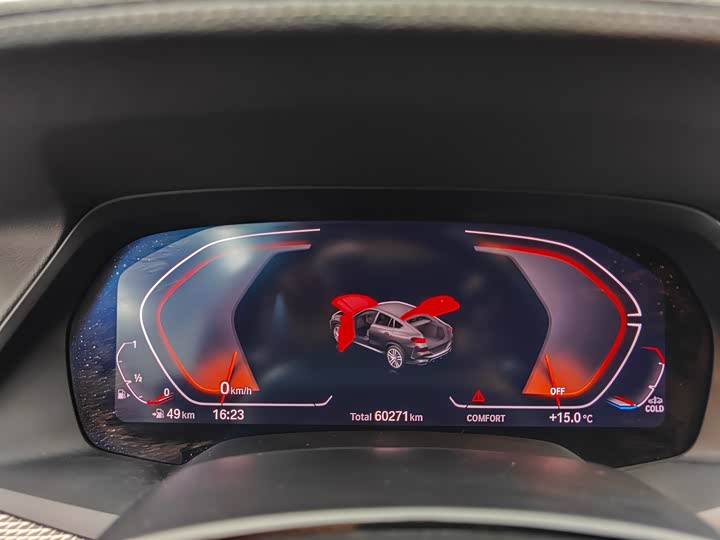 Фото 14 - BMW X6