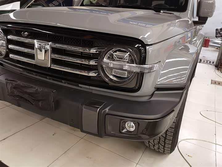 Фото 24 - Tank 300