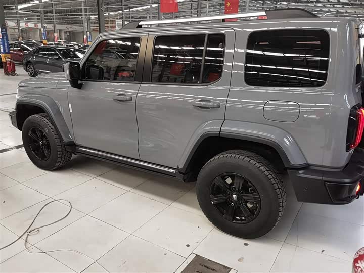 Фото 5 - Tank 300