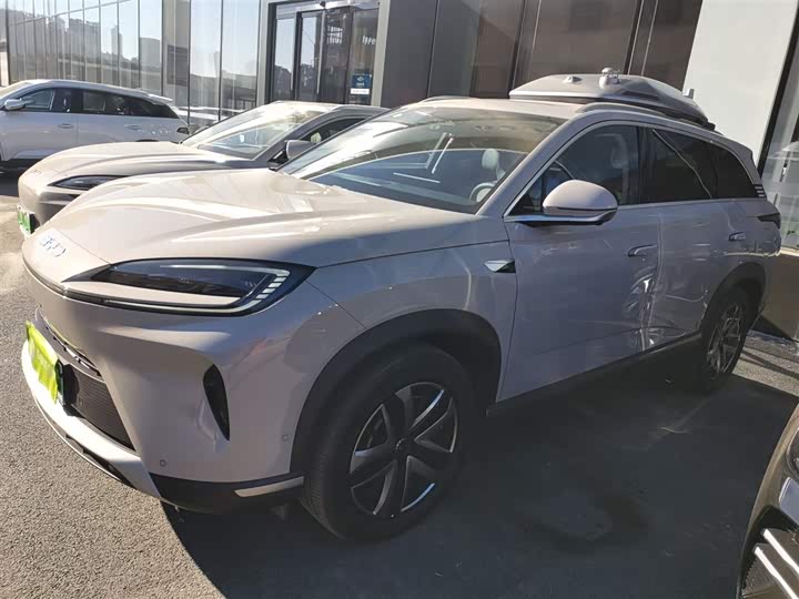 Фото 5 - BYD Sea Lion 07 DM-i Hybrid