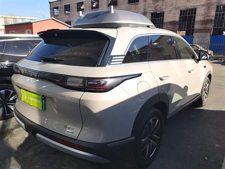 Фото 7 - BYD Sea Lion 07 DM-i Hybrid