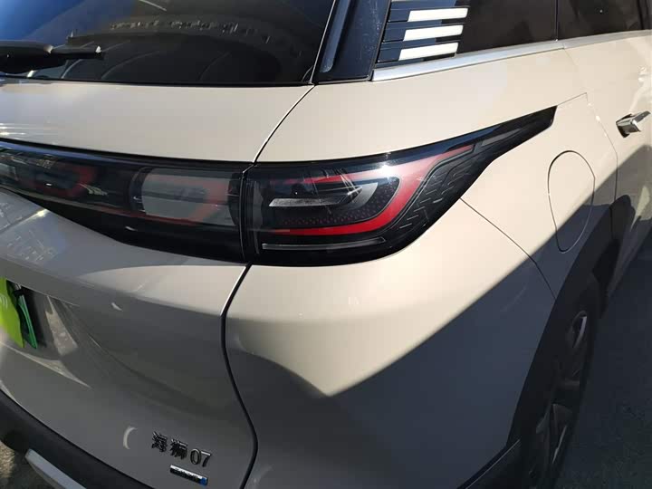 Фото 8 - BYD Sea Lion 07 DM-i Hybrid