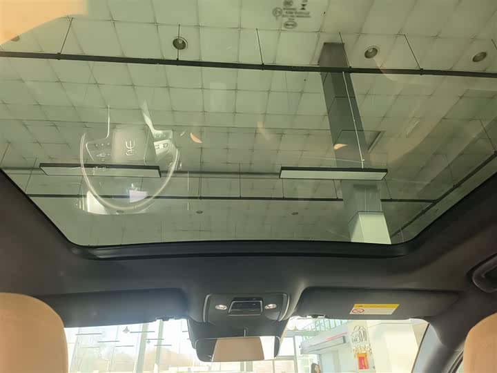 Фото 18 - BYD Song L DM-i Hybrid