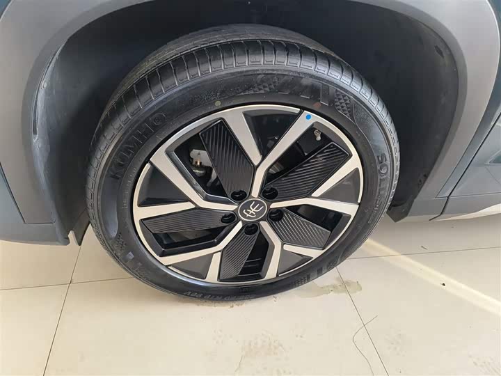 Фото 23 - BYD Song L DM-i Hybrid