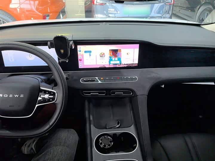 Фото 10 - Roewe D7