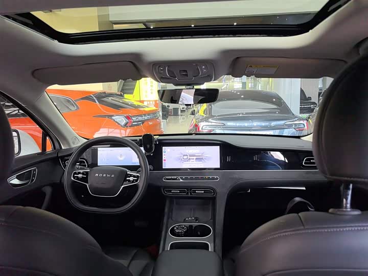 Фото 18 - Roewe D7