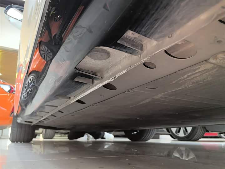 Фото 22 - Roewe D7