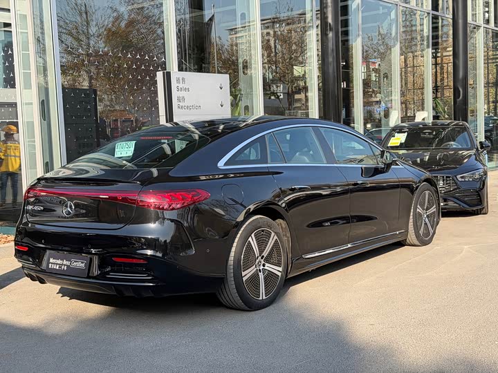 Фото 12 - Mercedes-Benz EQS