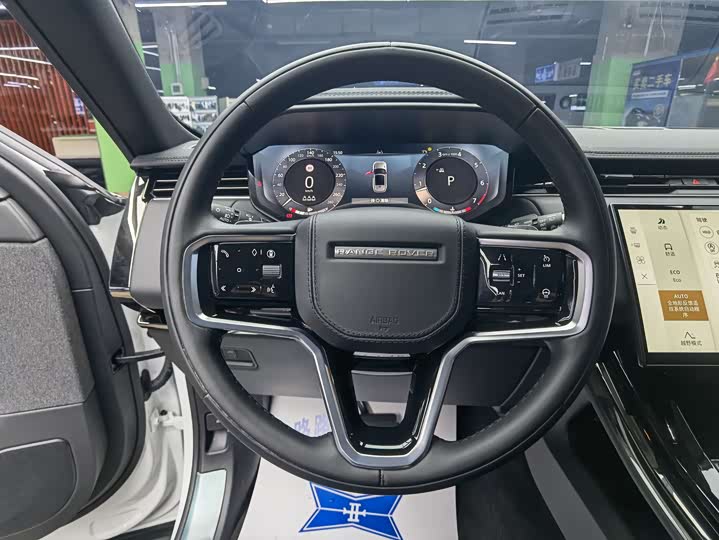 Фото 10 - Land Rover Range Rover Sport