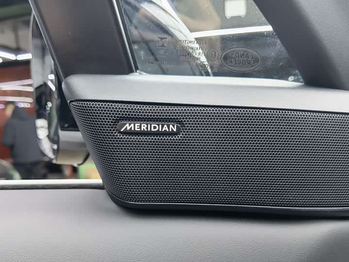 Фото 15 - Land Rover Range Rover Sport