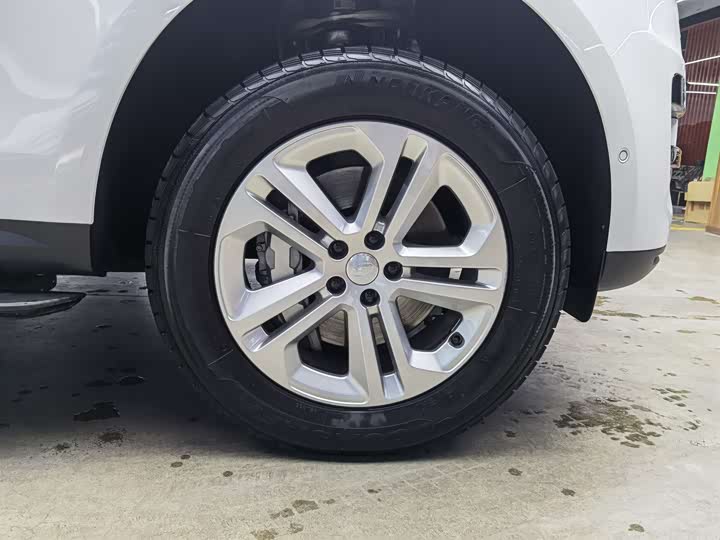 Фото 22 - Land Rover Range Rover Sport