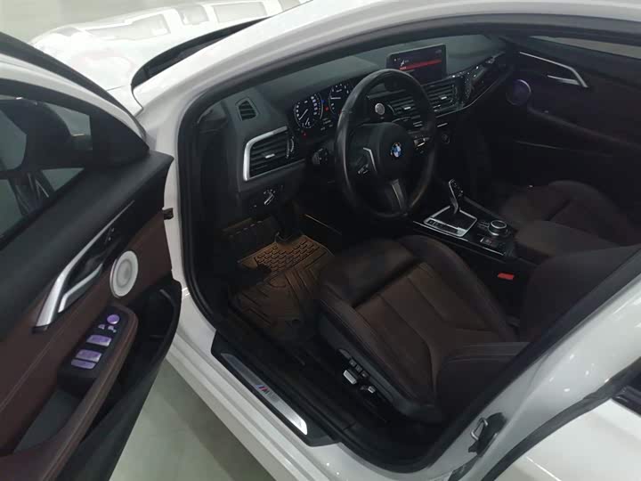 Фото 16 - BMW 1 Series