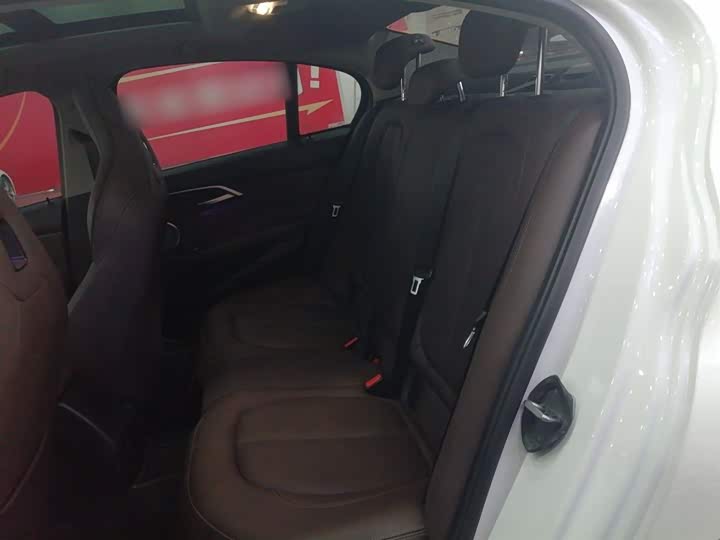 Фото 17 - BMW 1 Series