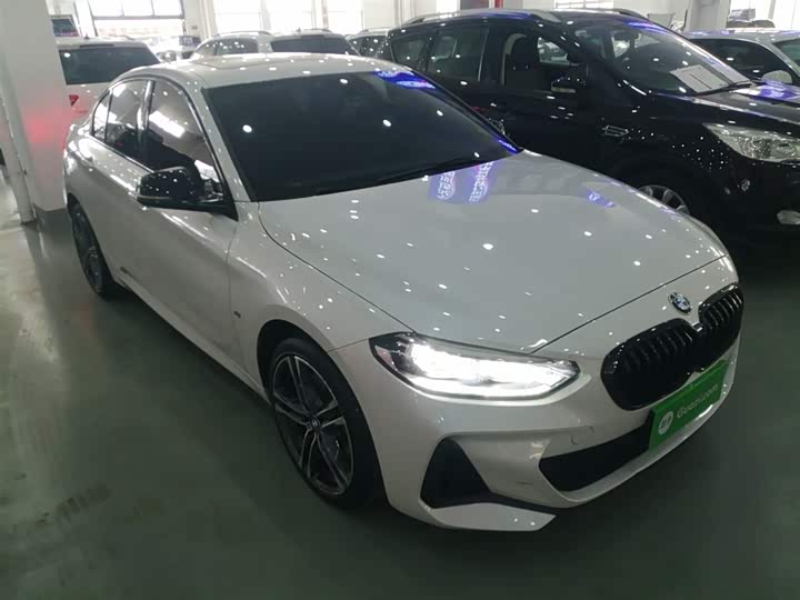 Фото 4 - BMW 1 Series