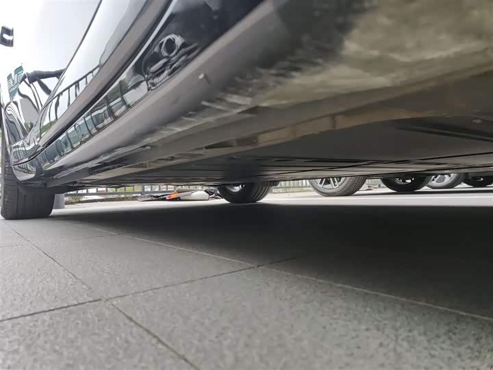 Фото 21 - Nio Onvo L60