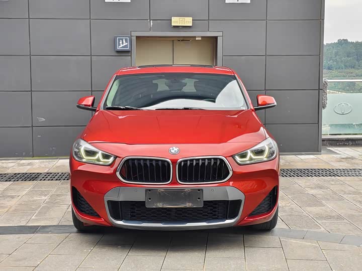 Фото 2 - BMW X2