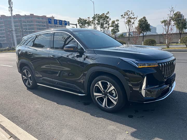 Фото 3 - Geely Atlas L