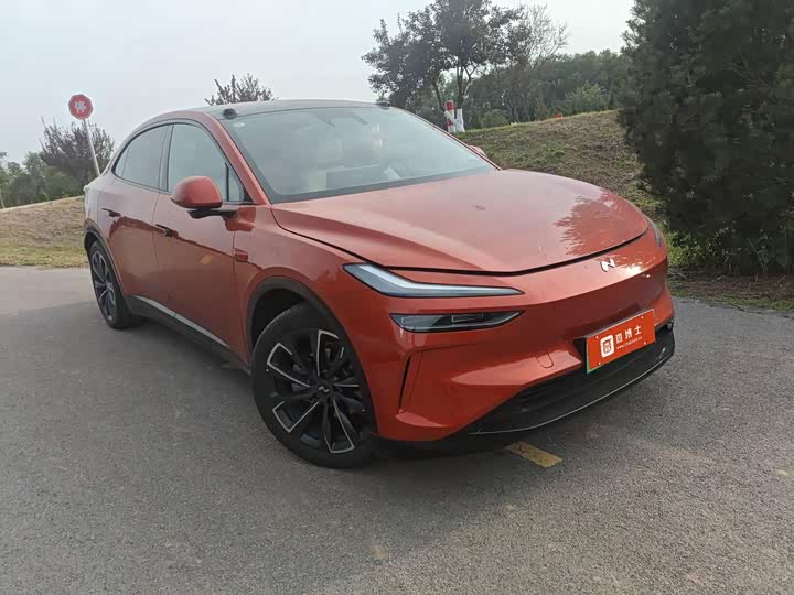Фото 2 - Nio Onvo L60