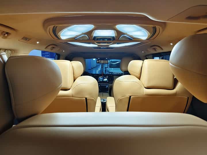 Фото 14 - GAC Trumpchi M8