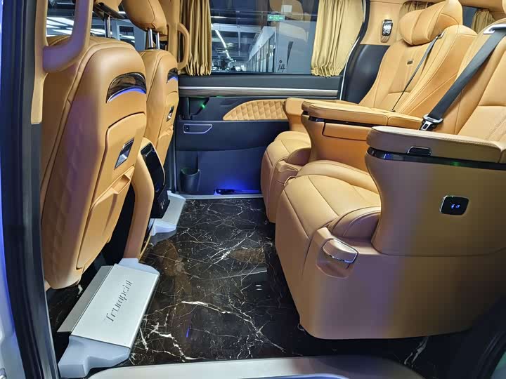 Фото 8 - GAC Trumpchi M8