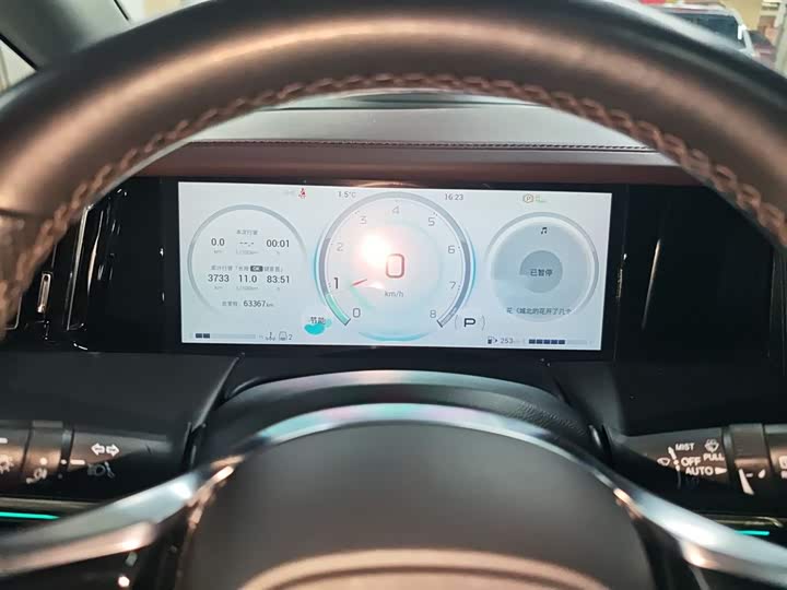 Фото 12 - GAC Trumpchi M8