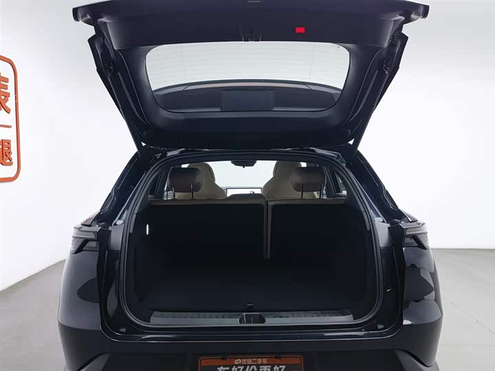 Фото 16 - BAIC Arcfox Alpha T5