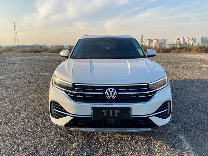 Фото 2 - Volkswagen Tayron GTE Hybrid