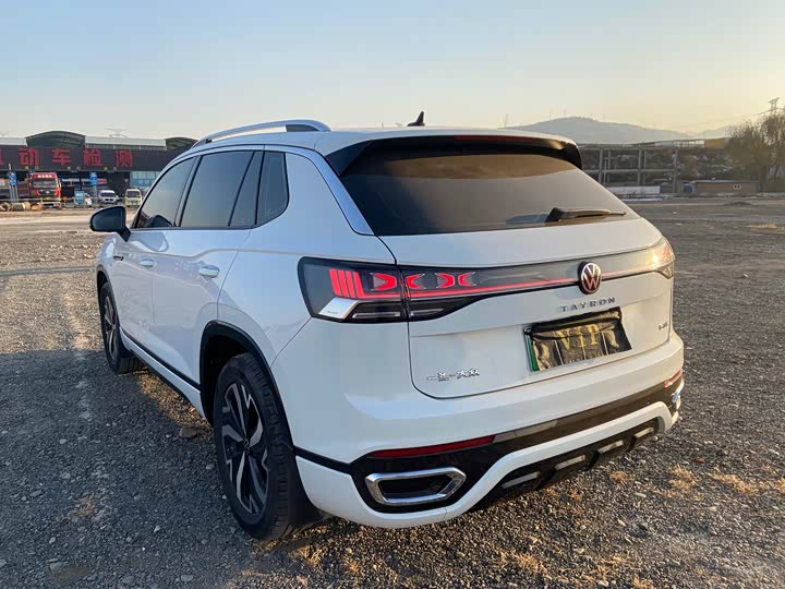 Фото 6 - Volkswagen Tayron GTE Hybrid