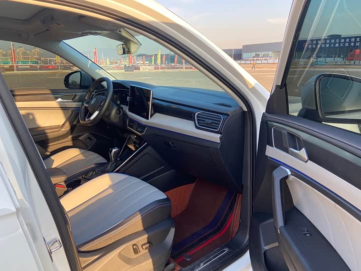 Фото 7 - Volkswagen Tayron GTE Hybrid