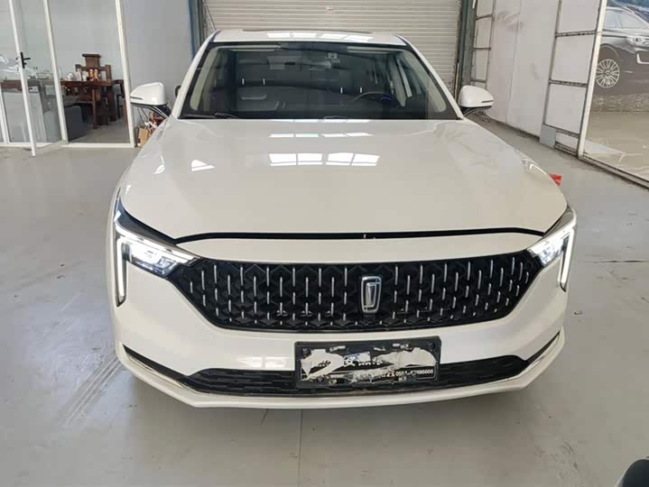 Фото 2 - Bestune B70