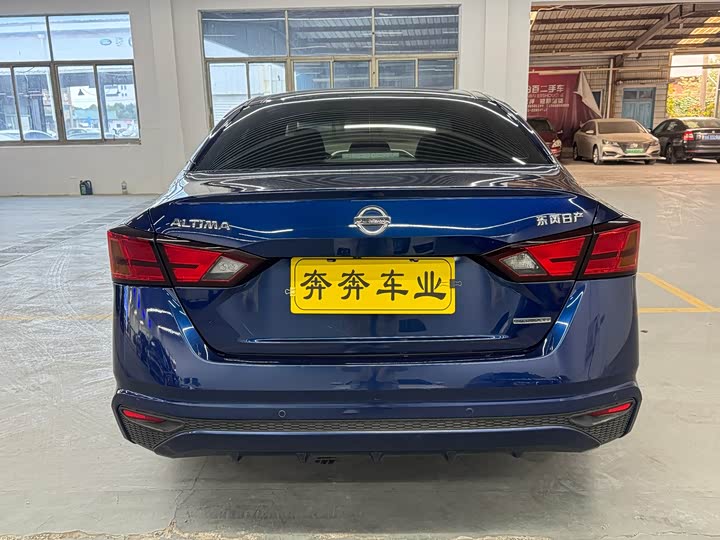 Фото 6 - Nissan Teana