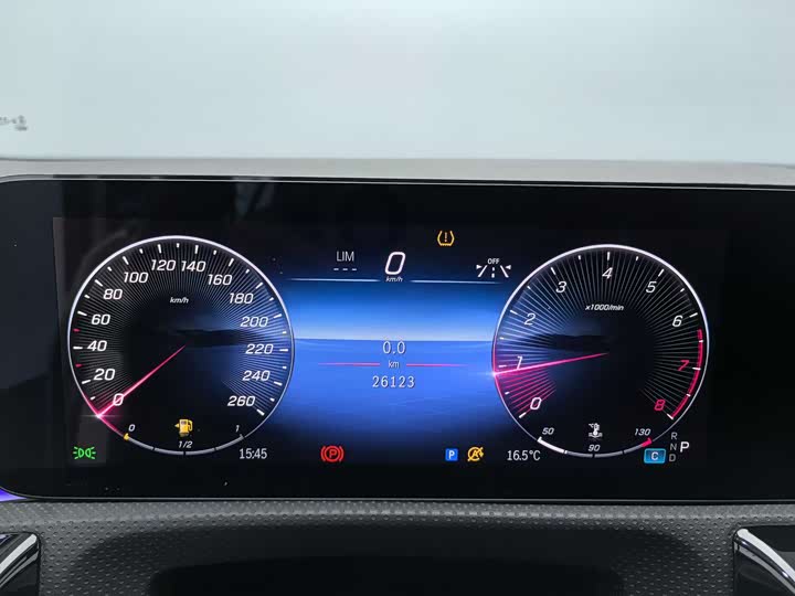 Фото 8 - Mercedes-Benz A-Class