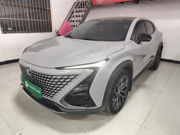 Фото 1 - Changan UNI-T