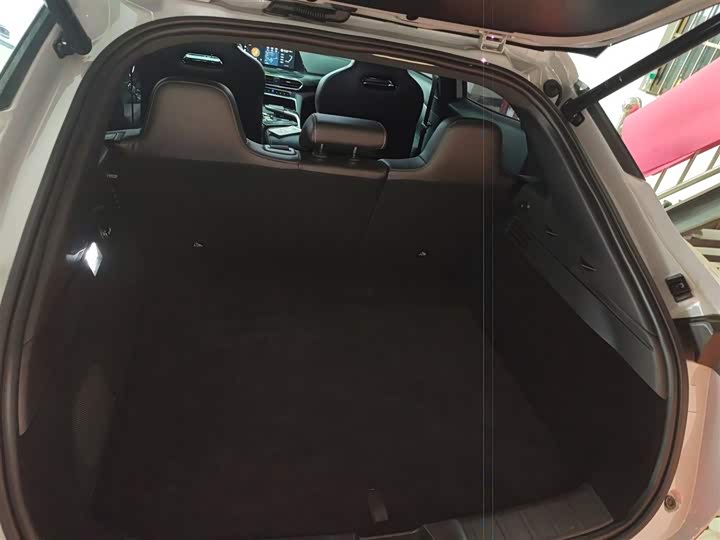 Фото 19 - Changan UNI-T