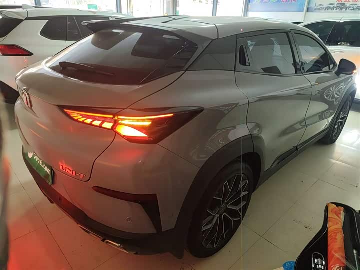 Фото 7 - Changan UNI-T