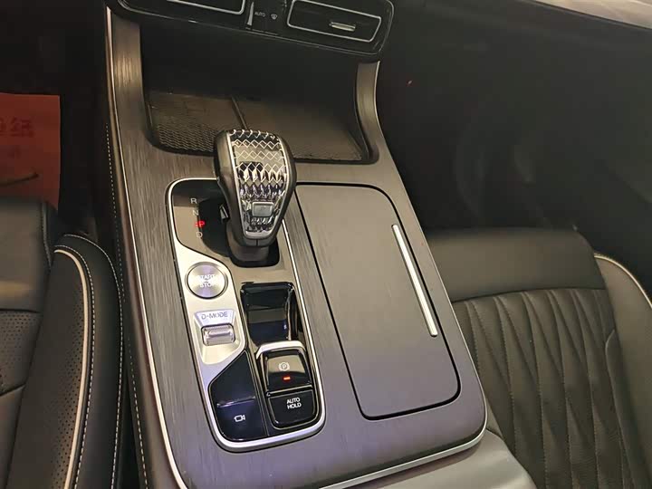 Фото 14 - GAC Trumpchi GS8