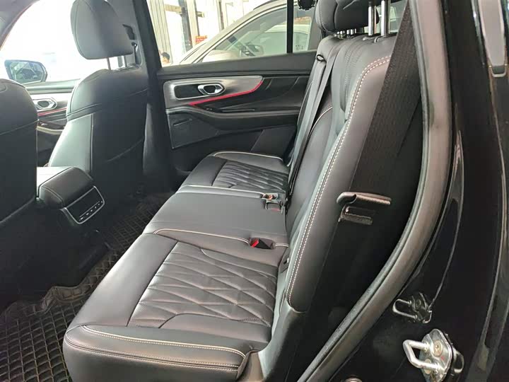 Фото 17 - GAC Trumpchi GS8