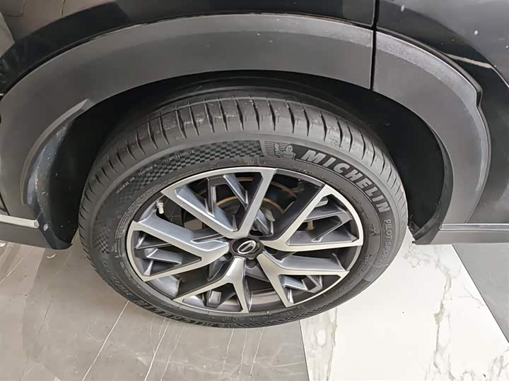 Фото 26 - GAC Trumpchi GS8