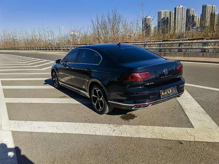 Фото 4 - Volkswagen Magotan