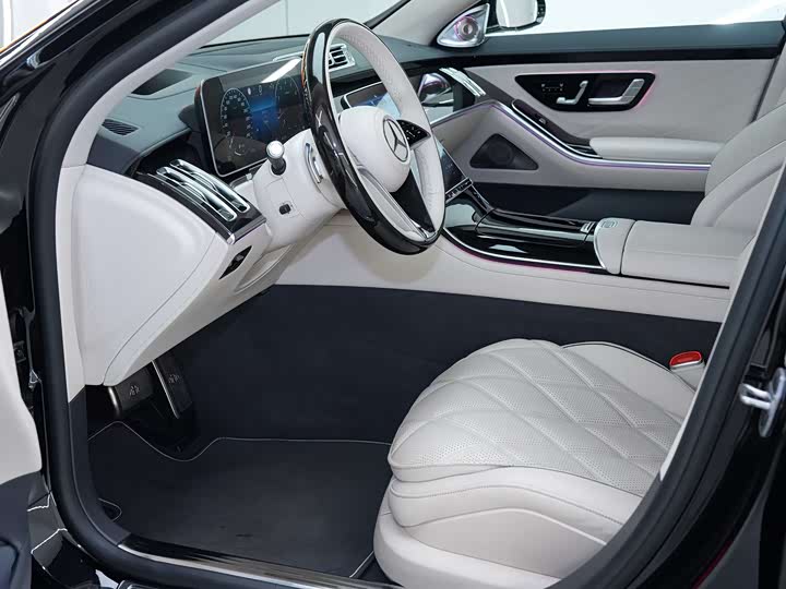 Фото 23 - Mercedes-Benz Maybach S-Class