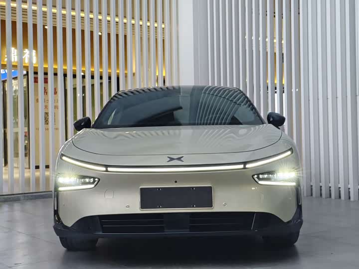 Фото 2 - XPeng F57