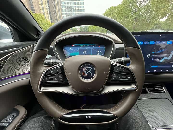 Фото 19 - BYD Han