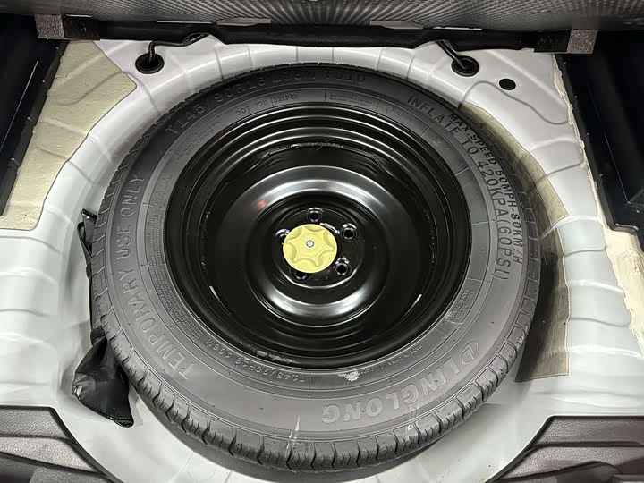 Фото 18 - Nissan X-Trail