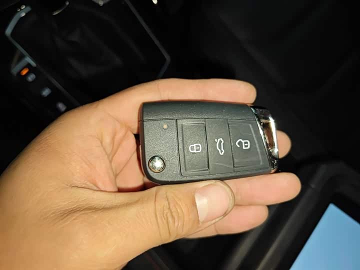 Фото 9 - Volkswagen Tayron