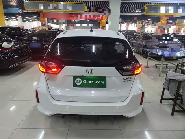 Фото 6 - Honda Life